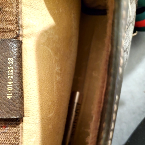 ***Sold Via @Vestiaire Collective Gucci Handbag 👜 - Picture 9 of 10